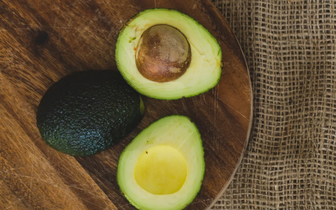 Explora la Experiencia del Aguacate Hass: Nutrición, Versatilidad y Delicias Culinarias
